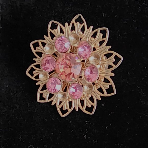 Vintage Pin Brooch w/ Pink Rhinestones-Gold-tone Flower with deep Pink Gemstones - Picture 3 of 11